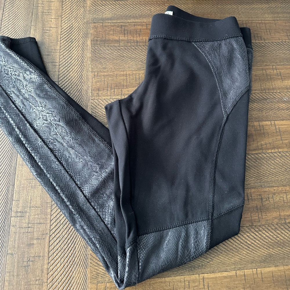 Leggings Parasuco
Size medium